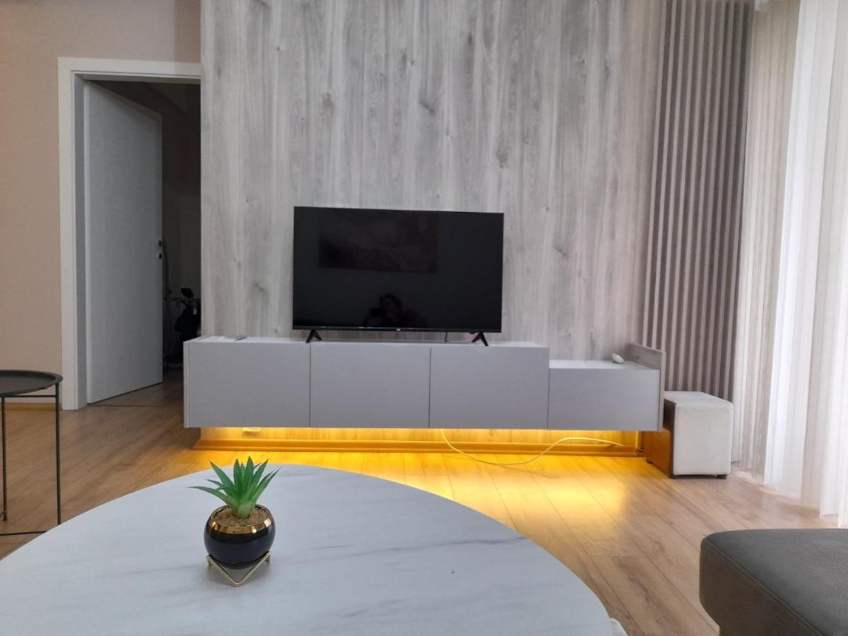 Centar Two Apartment Скоп'є Екстер'єр фото
