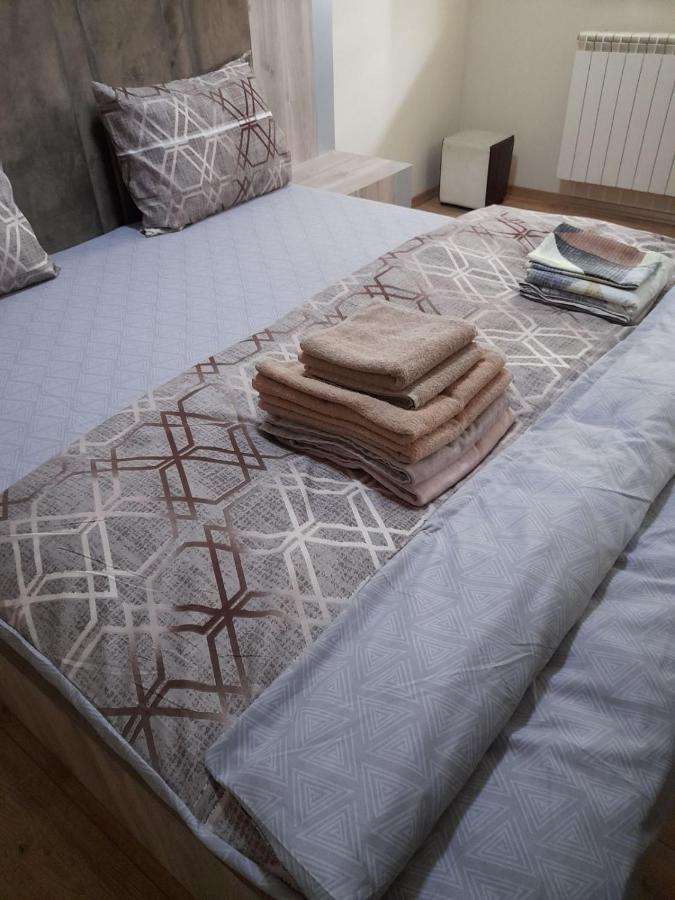Centar Two Apartment Скоп'є Екстер'єр фото